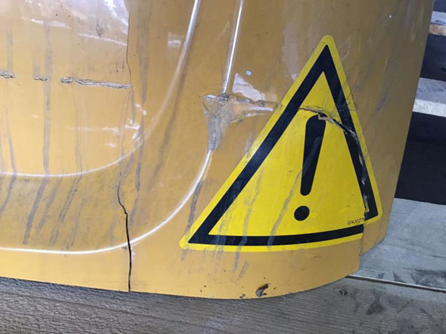 Капо Liebherr Engine Hood: снимка 17