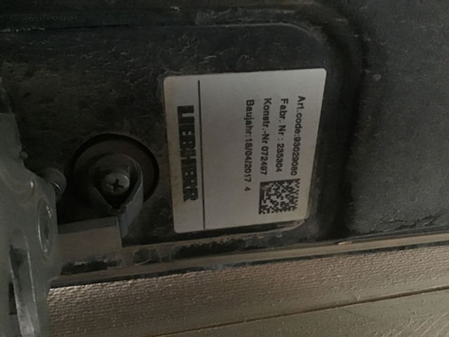 Liebherr Engine Hood - Капо: снимка 5 Liebherr Engine Hood - Капо: снимка 5