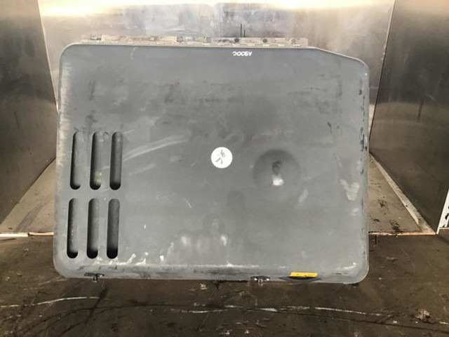 Liebherr Engine Hood - Капо: снимка 4 Liebherr Engine Hood - Капо: снимка 4