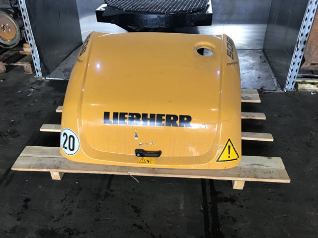 Liebherr Engine Hood - Капо: снимка 1 Liebherr Engine Hood - Капо: снимка 1