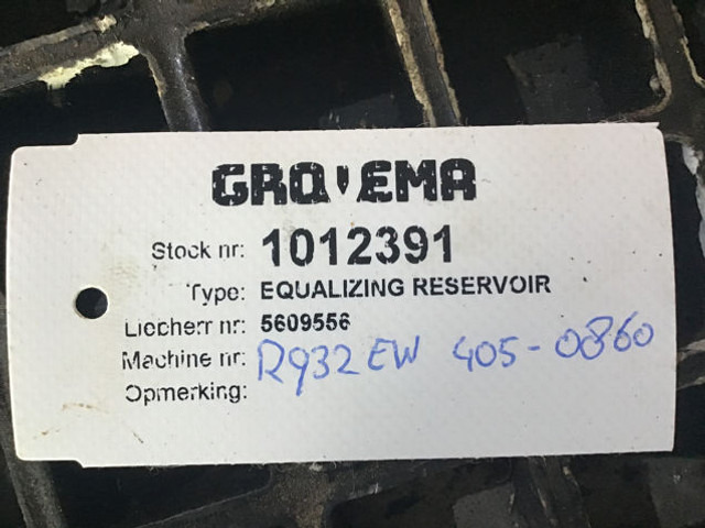 Liebherr Equalizing Reservoir - Разширителен съд: снимка 3 Liebherr Equalizing Reservoir - Разширителен съд: снимка 3