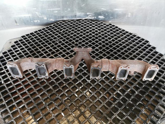 Изпускателна тръба Liebherr Exhaust Pipe: снимка 10