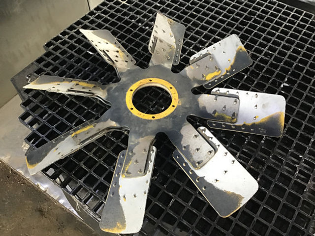 Liebherr Fan - Охладителна система: снимка 4 Liebherr Fan - Охладителна система: снимка 4