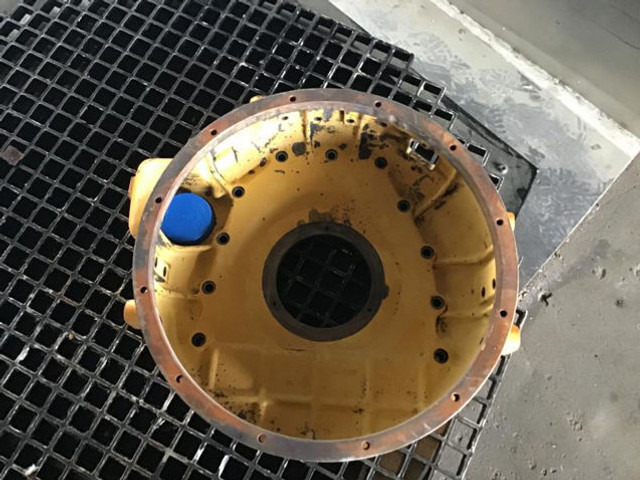 Liebherr Flywheel Housing SAE2 - Маховик: снимка 1 Liebherr Flywheel Housing SAE2 - Маховик: снимка 1