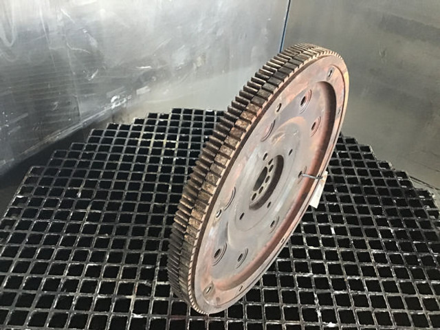 Liebherr Flywheel sae 1 - Маховик: снимка 5 Liebherr Flywheel sae 1 - Маховик: снимка 5