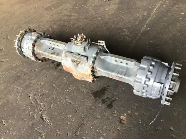 Ос и части Liebherr Front Axle: снимка 8
