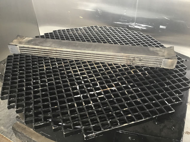 Liebherr Fuelcooler - Маслен охладител: снимка 3 Liebherr Fuelcooler - Маслен охладител: снимка 3