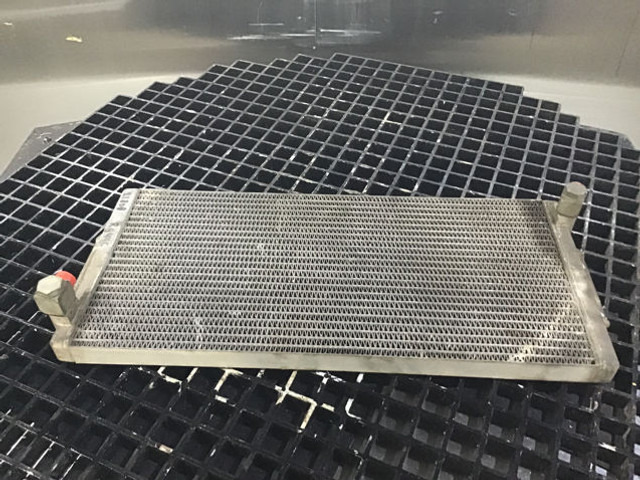 Liebherr Fuelcooler - Маслен охладител: снимка 1 Liebherr Fuelcooler - Маслен охладител: снимка 1