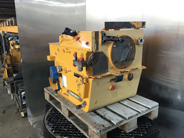 Liebherr Hydraulic Tank - Хидравличен резервоар: снимка 2 Liebherr Hydraulic Tank - Хидравличен резервоар: снимка 2