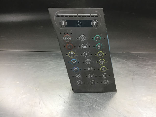 Liebherr Keyboard - Табло: снимка 1 Liebherr Keyboard - Табло: снимка 1