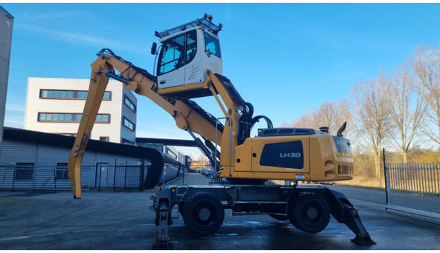 Liebherr LH30 M - Багер за манипулиране на материали: снимка 3 Liebherr LH30 M - Багер за манипулиране на материали: снимка 3