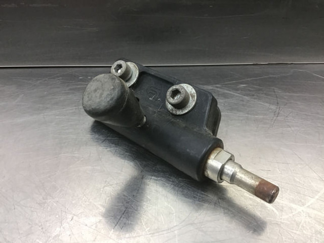 Liebherr Lock Left - Каросерия и екстериор: снимка 1 Liebherr Lock Left - Каросерия и екстериор: снимка 1
