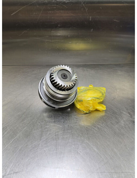 Liebherr New, aftermarket water pump 9077687 - Помпа за охлаждаща течност: снимка 1 Liebherr New, aftermarket water pump 9077687 - Помпа за охлаждаща течност: снимка 1