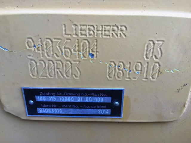 Liebherr - Каросерия и екстериор: снимка 5 Liebherr - Каросерия и екстериор: снимка 5