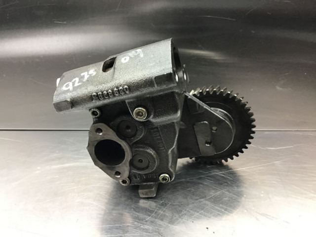 Liebherr Oil Pump - Маслена помпа: снимка 3 Liebherr Oil Pump - Маслена помпа: снимка 3