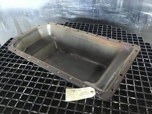 Liebherr Oil Sump - Картер: снимка 1 Liebherr Oil Sump - Картер: снимка 1