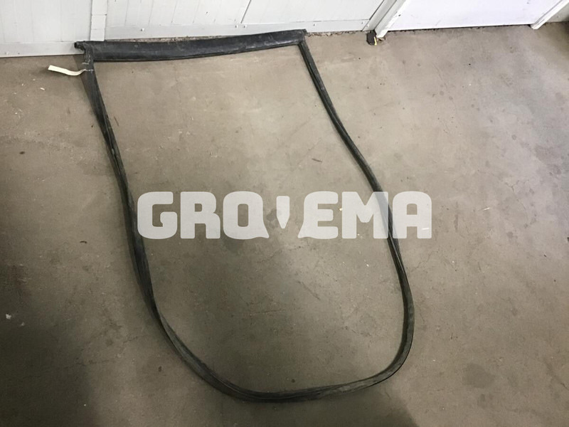 Liebherr R900 Li / R914B / R912 Li / R904 / R902 Li / R922 / A904 Li / A904 INDUSTRIAL / A902 Li / A900C Li / A900B Li / A900 ZW / A900 L - Кабина и интериор: снимка 2 Liebherr R900 Li / R914B / R912 Li / R904 / R902 Li / R922 / A904 Li / A904 INDUSTRIAL / A902 Li / A900C Li / A900B Li / A900 ZW / A900 L - Кабина и интериор: снимка 2