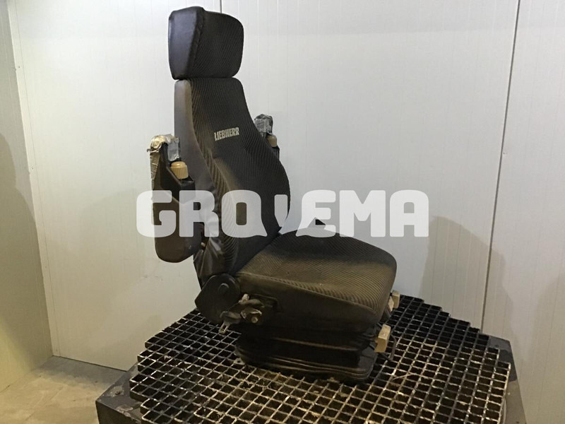 Liebherr R914STD / R914HDSL / R914B - Седалка: снимка 2 Liebherr R914STD / R914HDSL / R914B - Седалка: снимка 2