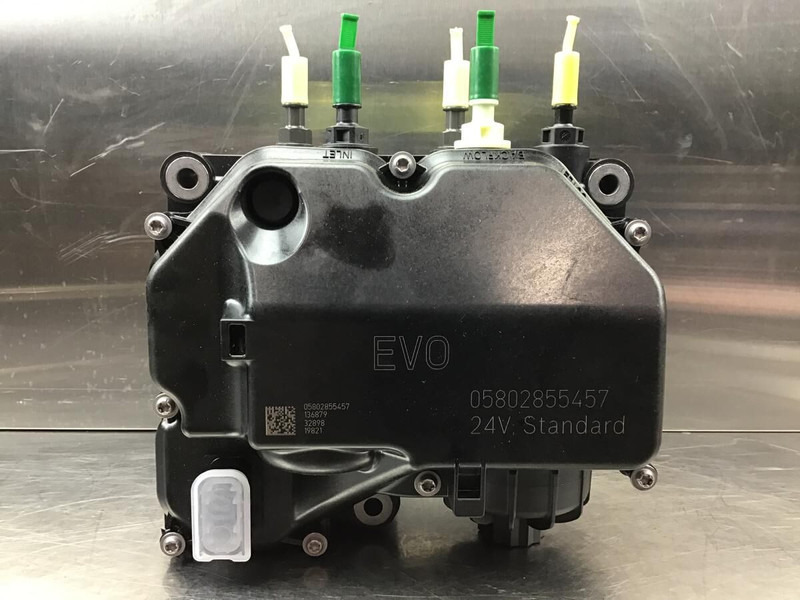 Liebherr R922 / R926 K-LC / A916 - Изпускателна система: снимка 3 Liebherr R922 / R926 K-LC / A916 - Изпускателна система: снимка 3