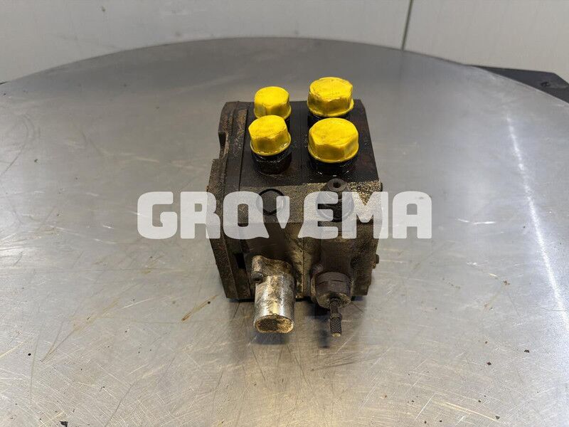 Liebherr R922 / R926 K-LC / R946 LC / R946 LC-V / R946 NLC / R922 Li / R922 LC / R922 ENGINE LIEBHERR / R926 LC / R920 / R920 LC / R920 N - Хидравлика: снимка 2 Liebherr R922 / R926 K-LC / R946 LC / R946 LC-V / R946 NLC / R922 Li / R922 LC / R922 ENGINE LIEBHERR / R926 LC / R920 / R920 LC / R920 N - Хидравлика: снимка 2