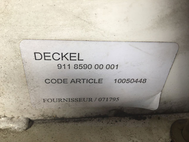 Liebherr R924 COMPACT - Капо: снимка 5 Liebherr R924 COMPACT - Капо: снимка 5