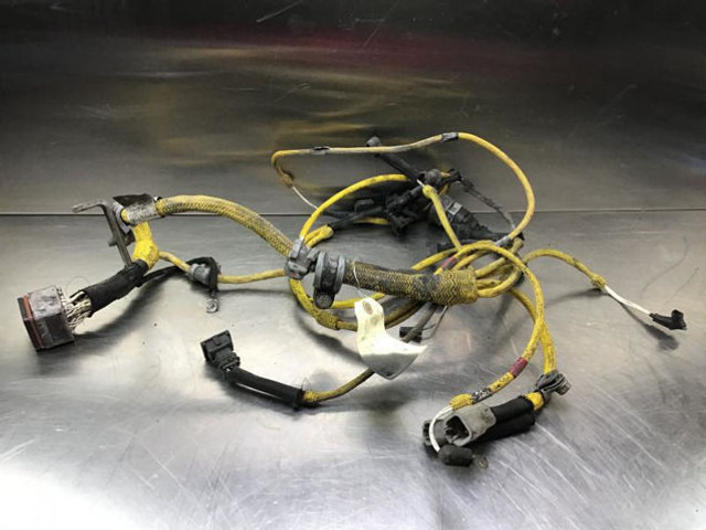 Liebherr R944 / R954 / R974 / D9408TIE - Кабели/ Жици: снимка 1 Liebherr R944 / R954 / R974 / D9408TIE - Кабели/ Жици: снимка 1