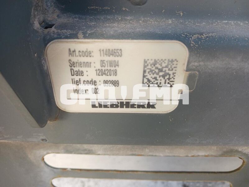 Liebherr R946 LC / R946 LC-V / R946 NLC - Капо: снимка 4 Liebherr R946 LC / R946 LC-V / R946 NLC - Капо: снимка 4