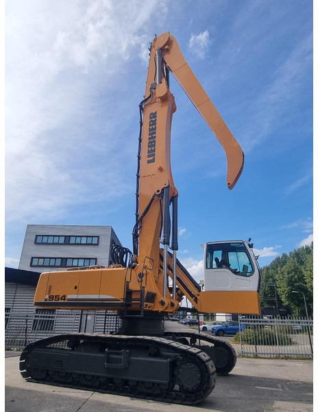 Liebherr R954C - Багер за манипулиране на материали: снимка 4 Liebherr R954C - Багер за манипулиране на материали: снимка 4