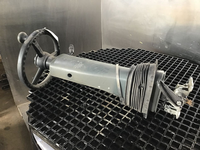 Liebherr Steering Column - Кормилна колона: снимка 1 Liebherr Steering Column - Кормилна колона: снимка 1