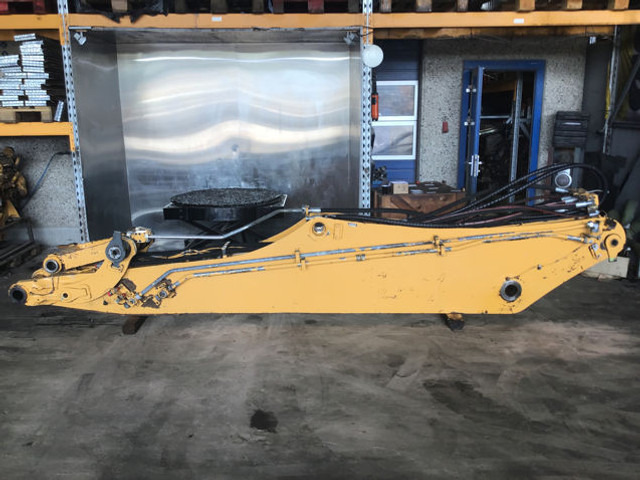 Liebherr Stick 3,9 M - Каросерия и екстериор: снимка 1 Liebherr Stick 3,9 M - Каросерия и екстериор: снимка 1