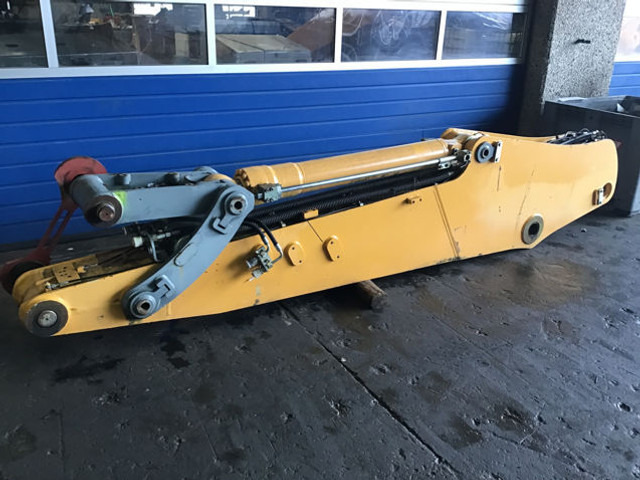 Liebherr Stick 3 M - Каросерия и екстериор: снимка 4 Liebherr Stick 3 M - Каросерия и екстериор: снимка 4