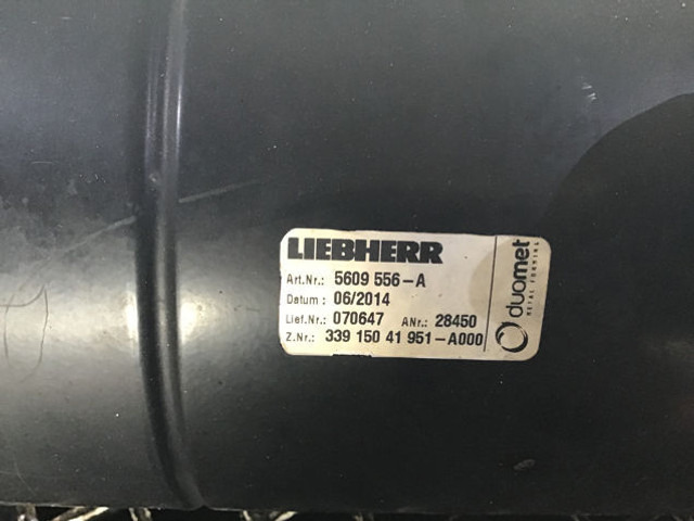 Liebherr Tank - Разширителен съд: снимка 2 Liebherr Tank - Разширителен съд: снимка 2