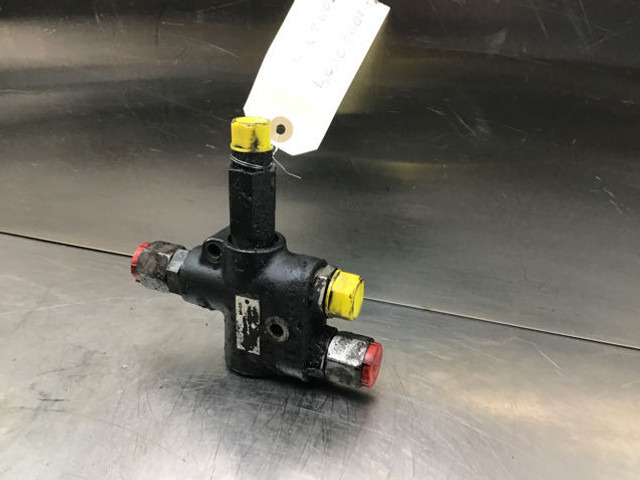 Liebherr Valve - Клапа: снимка 1 Liebherr Valve - Клапа: снимка 1