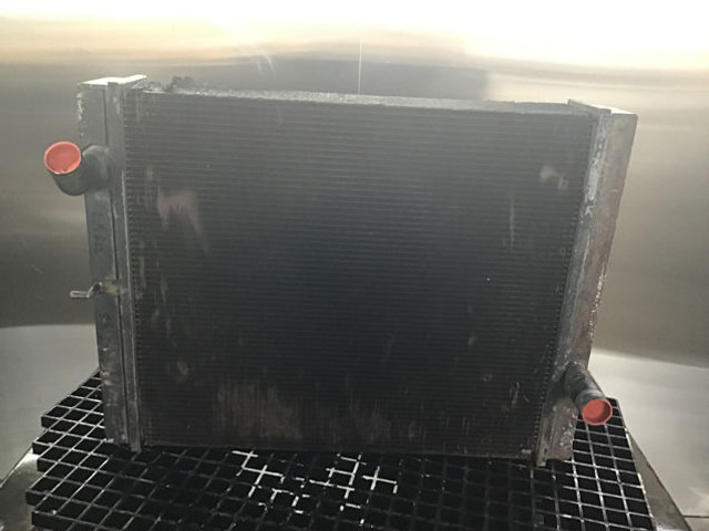 Liebherr Watercooler - Интеркулер: снимка 1 Liebherr Watercooler - Интеркулер: снимка 1