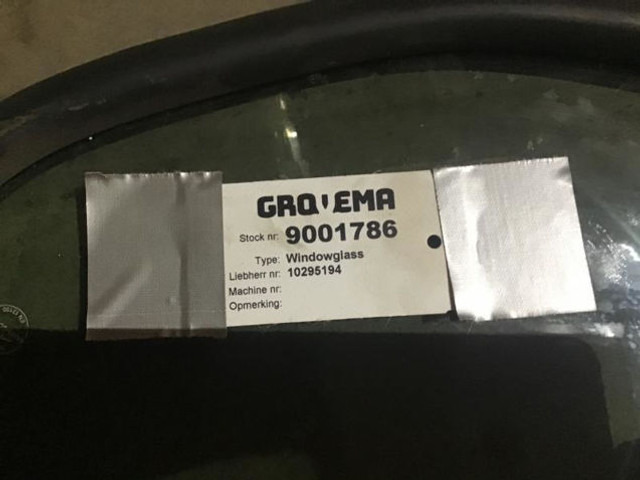 Liebherr Window Glass - Стъкло и части: снимка 5 Liebherr Window Glass - Стъкло и части: снимка 5
