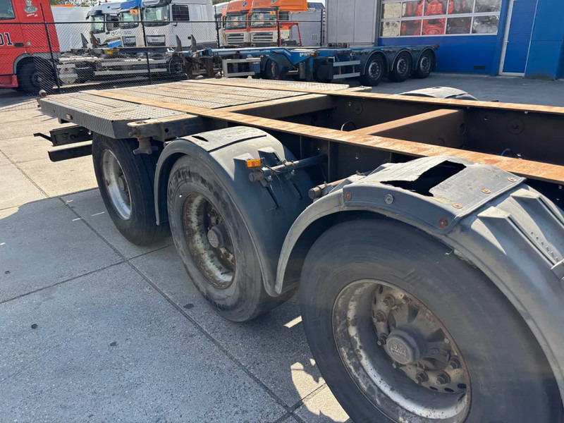 Контейнеровоз/ Сменна каросерия полуремарке Kögel SW24 Container chassis / 40FT / BPW + Drum: снимка 7 Контейнеровоз/ Сменна каросерия полуремарке Kögel SW24 Container chassis / 40FT / BPW + Drum: снимка 7