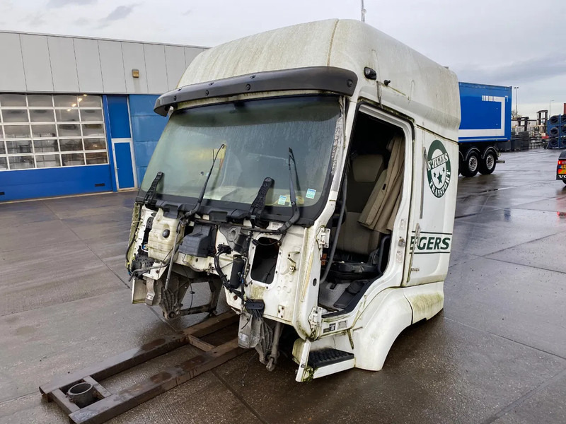 Renault Premium Cabine - Шаси кабина: снимка 3 Renault Premium Cabine - Шаси кабина: снимка 3