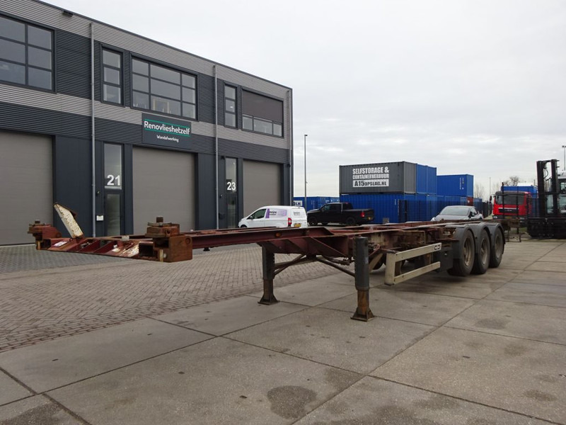 Renders ROC 12.27 Container Chassis / SAF + DRUM / Lift Axle - Контейнеровоз/ Сменна каросерия полуремарке: снимка 4 Renders ROC 12.27 Container Chassis / SAF + DRUM / Lift Axle - Контейнеровоз/ Сменна каросерия полуремарке: снимка 4