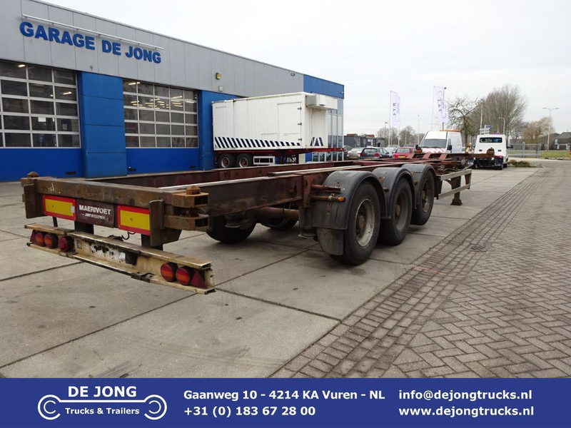 Renders ROC 12.27 Container Chassis / SAF + DRUM / Lift Axle - Контейнеровоз/ Сменна каросерия полуремарке: снимка 1 Renders ROC 12.27 Container Chassis / SAF + DRUM / Lift Axle - Контейнеровоз/ Сменна каросерия полуремарке: снимка 1