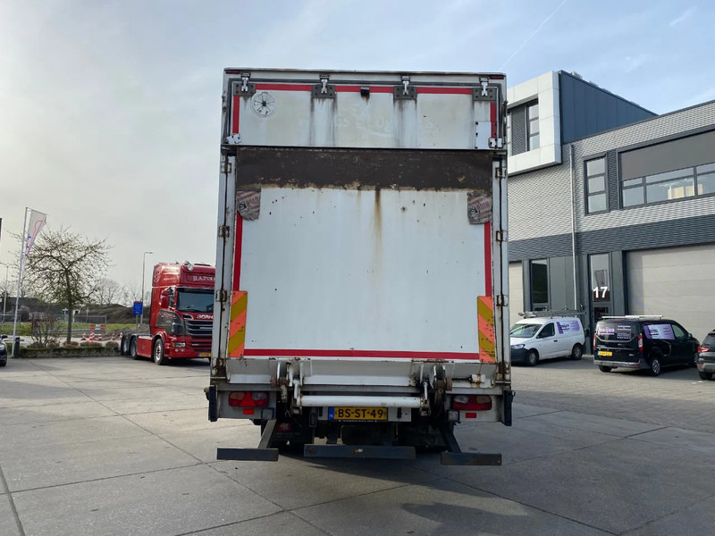Scania P310 Frigo Closed Box / Euro 4 / Semi- Automatic - Камион фургон: снимка 5 Scania P310 Frigo Closed Box / Euro 4 / Semi- Automatic - Камион фургон: снимка 5