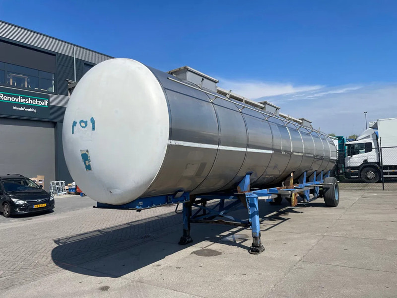 Van Hool Tank / For Parts / Inox / 3 compartments / ADR / 31500 LT - Полуремарке цистерна: снимка 3 Van Hool Tank / For Parts / Inox / 3 compartments / ADR / 31500 LT - Полуремарке цистерна: снимка 3