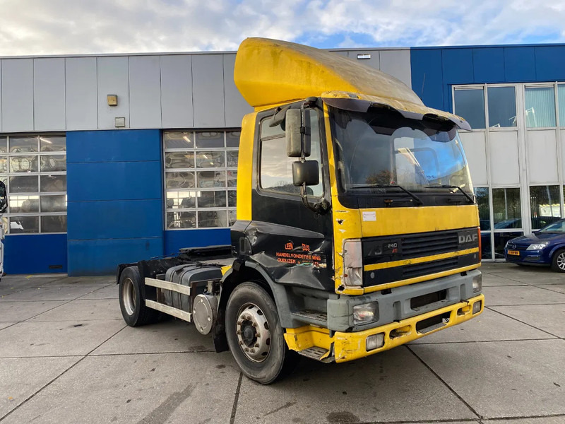 DAF CF 75.240 SC / Manual / Euro 1 - Влекач: снимка 3 DAF CF 75.240 SC / Manual / Euro 1 - Влекач: снимка 3