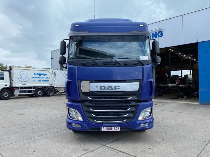 DAF XF 106.440 SC FTG / 6x2 / Steering Axle / Stand Airco - Влекач: снимка 2 DAF XF 106.440 SC FTG / 6x2 / Steering Axle / Stand Airco - Влекач: снимка 2