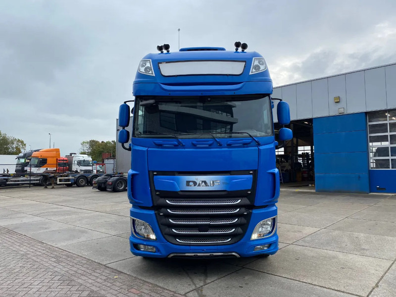 DAF XF 106.480 SSC / Full spoilers / Retarder / Stand Airco / Hydraulic - Влекач: снимка 2 DAF XF 106.480 SSC / Full spoilers / Retarder / Stand Airco / Hydraulic - Влекач: снимка 2