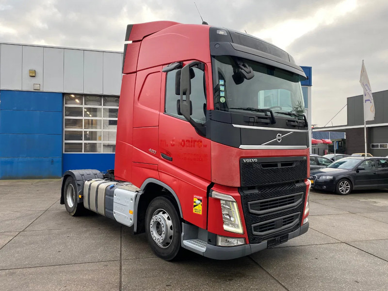 Volvo FH 13.420 / Globetrotter / 2x Tank / Euro 6 - Влекач: снимка 3 Volvo FH 13.420 / Globetrotter / 2x Tank / Euro 6 - Влекач: снимка 3