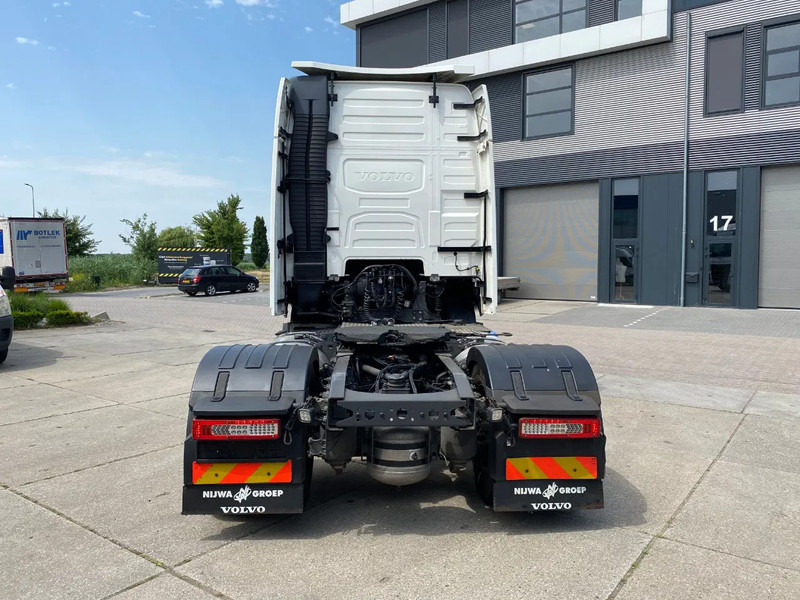 Volvo FH 13.500 Globetrotter XL / I-parkCool / Alcoa / 2x Tank - Влекач: снимка 5 Volvo FH 13.500 Globetrotter XL / I-parkCool / Alcoa / 2x Tank - Влекач: снимка 5