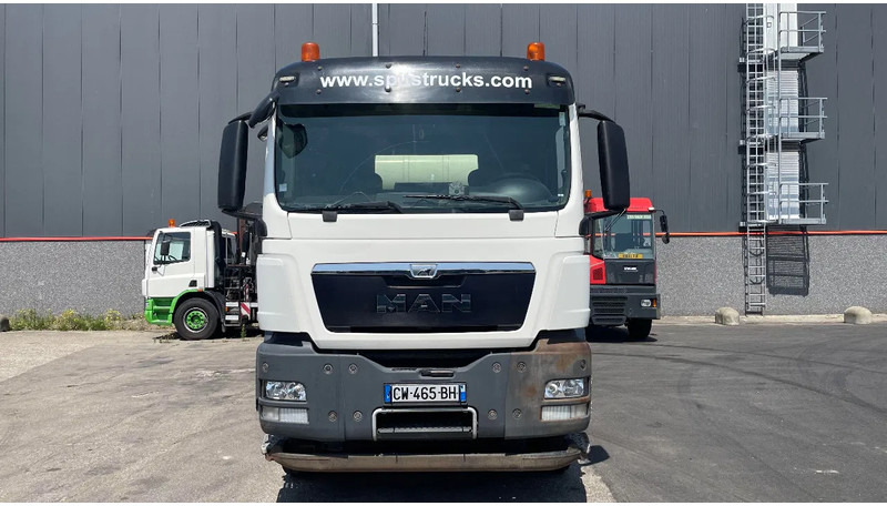 MAN TGS 35.360 LIEBHERR 9M3 - Бетоновоз: снимка 2 MAN TGS 35.360 LIEBHERR 9M3 - Бетоновоз: снимка 2