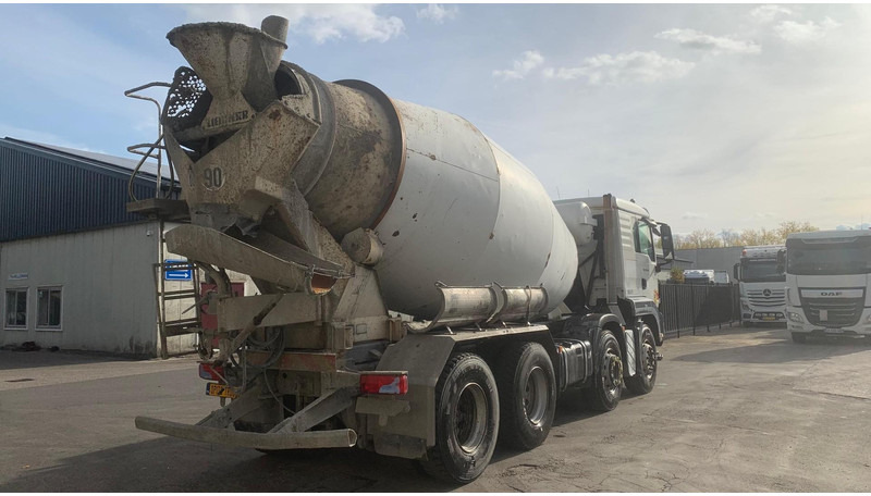 MAN TGS 35.360 LIEBHERR + 9M3 - Бетоновоз: снимка 5 MAN TGS 35.360 LIEBHERR + 9M3 - Бетоновоз: снимка 5