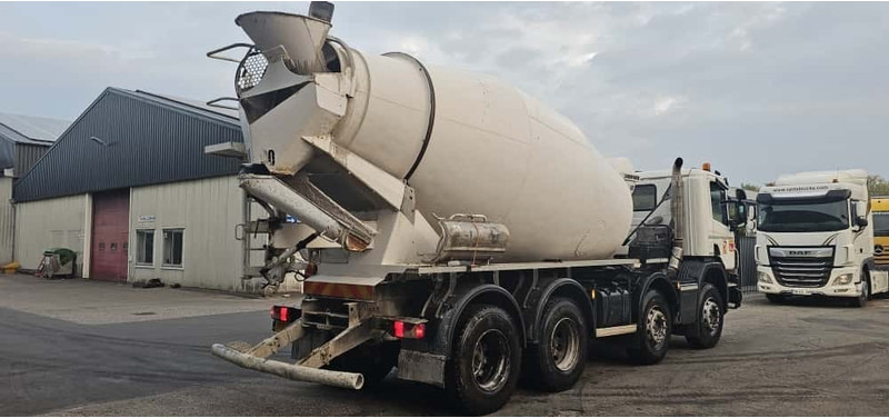 Scania P410 Mixer 9m3 LIEBHERR - Бетоновоз: снимка 5 Scania P410 Mixer 9m3 LIEBHERR - Бетоновоз: снимка 5