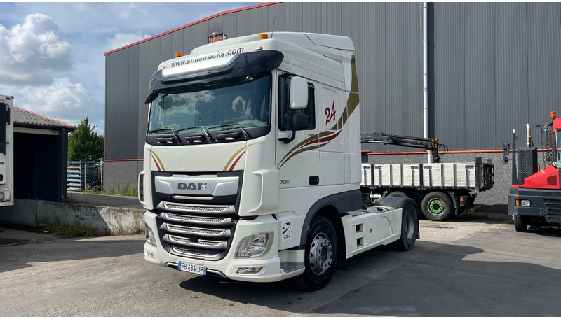 DAF XF 530 Retarder+ Kipperhydrauliek+ koelkast - Влекач: снимка 1 DAF XF 530 Retarder+ Kipperhydrauliek+ koelkast - Влекач: снимка 1